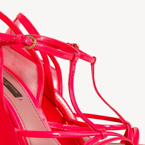 Louis Vuitton Strawberry Rose Pop Patent T-Strap Wedge Sandals - Picture 7 of 12
